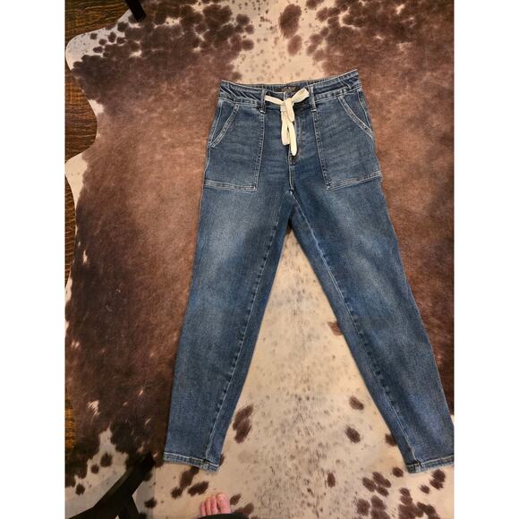 Judy Blue High Rise Joggers 5/27 - Picture 1 of 5